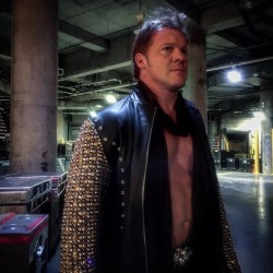 lasskickingwithstyle:  wwe: A very focused, very intense @chrisjerichofozzy heads to the ring to kick off #Raw with the #HighlightReel! #WWE