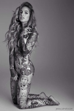 body-modification-lifestyle:  www.tattoolifestyle.fr Poste ton tatouage sur http://tontattoo.fr 