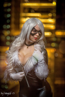 hotcosplaychicks:  Black Cat cosplay  Miau by MiuMoonlight Check out http://hotcosplaychicks.tumblr.com for more awesome cosplay