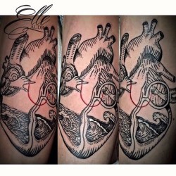 Anatomical Heart Deal for February ❤️ Check out @blackfiligreetattoo2 for details by elleaudra