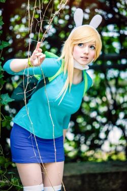 cosplayerbeauties:  Beautiful Fionna cosplay, from Adventure Time 
