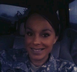 marinetits:  #army #army love #militarygirl