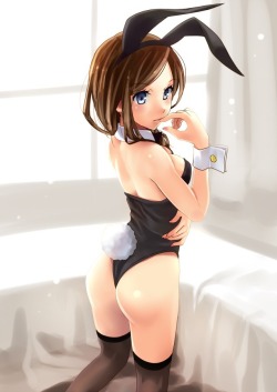 mla-hentai:  10/10 would give her a carott..   I&rsquo;d give her my carrot stick C;