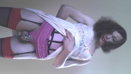 ellie-sissy:spamming my old pics today to adult photos