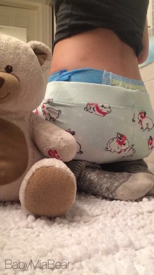 babymiabear:These ones are my favourite, and TeddyJ is looking oh so cute!