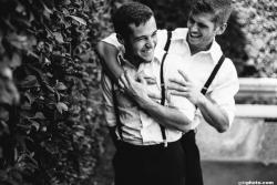 frombeirutwithlove:  fuckyeahcolbymelvin:  Engagement Photos~ Colbra (Colby Melvin and Brandon Brown) Photos by Gabriel Gastelum (preview here) and WDPhototINC.   Omg the superman thing :’((( 