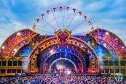 aaronmoses:  Tomorrowland 2014 | First Weekend