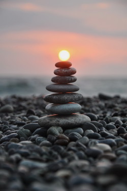 Insomniagrrl:  Hi.  You Are The Setting Sun On My Rock Pile.  ❤️