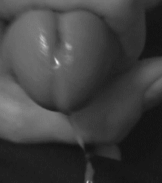 lovetheshiney:  love-juices:  yummy cummy  Oh please let me wrap my mouth round it.  I want it down my throat too&hellip;