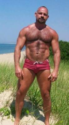 dmart339:  Beach daddy
