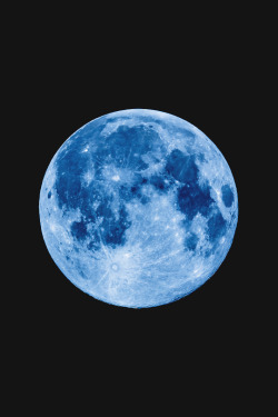 basdos:  Blue Moon | Masahiro Hiroike   