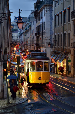 breathtakingdestinations: Lisbon - Portugal (von fdecastrob)