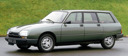 carsthatnevermadeitetc:  Citroën GSA Club Break, 1979. The GSA was developed from the GS after Peugeot’s takeover, it was powered by a 1.3 litre version of the GS’s air-cooled flat-4 engine. Though it was replaced by the BX in 1982 it remained in