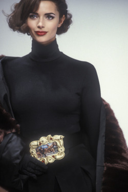 the-original-supermodels: Dolce &amp; Gabbana RTW F/W 1992  Model: Heather Stewart-Whyte