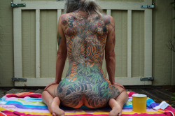 theburninglotus:  Lotsa ink, feet and hair. And ass. There’s that ass.   This one was a surprise .