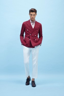 mnswrmagazine:  ON MNSWR.COM: Boglioli Spring/Summer 2015 Collection Boglioli‘s Spring/Summer 2015 lineup is most of all vibrant and youthful with a boost of bright colors, slim tailored silhouettes and loosely tailored knitwear. 