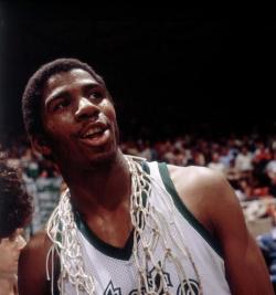 BACK IN THE DAY |3/26/79| Magic Johnson&rsquo;s Michigan State Spartans defeated Larry Bird&rsquo;s Indiana State Sycamores to win the 41st NCAA Championship.