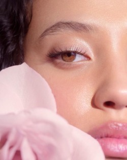 candybisous: Sahara Lin for Glossier