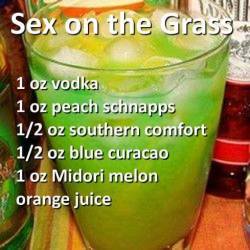 growingharder4u:  carameldiamond74: justmelvin:   aintnosuchthingastoothick:   bigchiefatl:  Weekend drink ideas  Death by Sex sounds wavy   Hmmm   Yeeees   Yes all these please