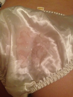 I&rsquo;ll say it over and over, cum on satin or silk is one of the sexiest things ever. Follow this couple!    bri-ash:  Whoops, daddy made a mess tonight :)