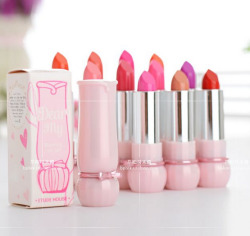 ricesama:  Cute lipsticks available at bphtx ♡