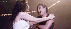 bradpitts-deactivated20151122: Rosario Dawson &amp; Jenny Slate | Great Performers: 9 Kisses