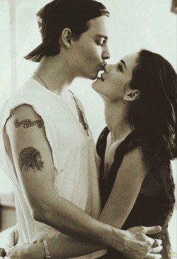 toxicallure:  Johnny Depp &amp; Winona Ryder  yall im so close to 16k!!