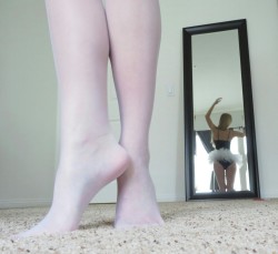 hosebunny:  naughty ballerina ;) email hosebunny@yahoo.com to order your own custom photos
