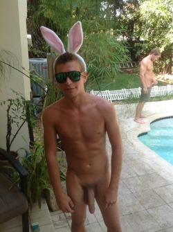 biggerish:  bootridge2:  The Easter bunny the rest of the year  Make sure you follow biggerish