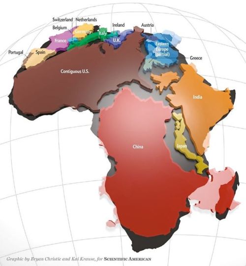 cerebrodigital:  Este es el tamaño real de África. Muchas personas se sorprenden cuando lo ven. Esto se debe a que el mapa más utilizado del mundo (proyección de Mercator) del siglo XVI presenta un tamaño muy distorsionado de este continente. :O