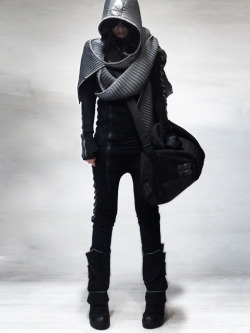 outofthecavern:  sol-domino:  stalkingbit:  electricsed:  crassetination:  The Black 01  When the world goes post-apocalyptic this is how I hope we all dress.  I would so wear all of this.  When the apocalypse comes, there will be hoods as far as the