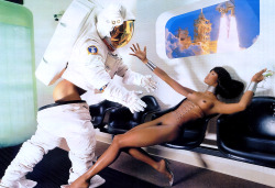 ejakulation: Naomi Campbell photographed by David Lachapelle for Playboy, December 1999