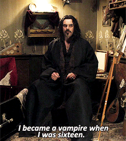movie-gifs:  What We Do in the Shadows (2014) directed by Taika Waititi &amp; Jemaine Clement   