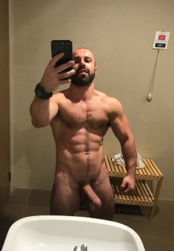 aussiesublad:  melbourne-based stud whose done a bit of porn as marco pirelli… Made out with him once on the dancefloor… still hoping to have a go on that cock! 