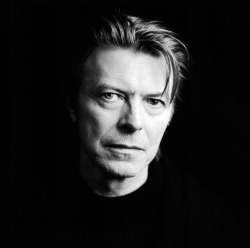 rufftoon:  brienneoftarth:  “And the stars look very different today” - R.I.P David Bowie , 1947 - 2016   The man and his music was part of my life for a very long time. From the beginning of music videos on tv (oh, how I didn’t like Ashe to ashes