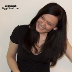Mygirlfund Legend Lauraleigh showing off her beautiful smile in this sexy pic. Chat with her live ay mygirlfund.com