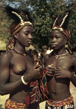 yagazieemezi:  Oudjila dancers. Yaoundé, Cameroon. ca. 1972 