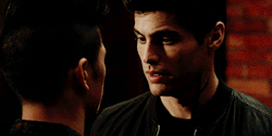 dailymalec:requested by anonymous: Alec looking at Magnus before he kisses him // Alec pulling away to look at Magnus after kissing him