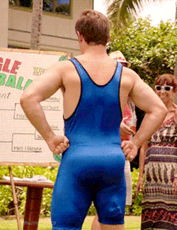 itsalekzmx:  Adam DeVine and Zac Efron in “Mike and Dave Need Wedding Dates” 