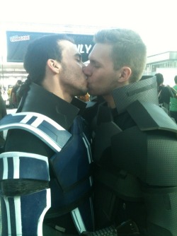 gaygeek:  (via Meet The Most Adorable Cosplay Gay Couple - The Gaily Grind)