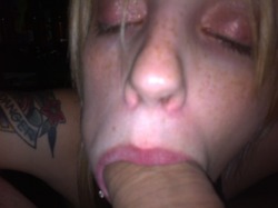 jayceetexaslovers:  jayceetexaslovers:  Some from last night :) she went to the bar with a friend,came back horny and cock hungry.  ;)