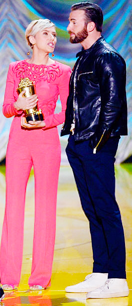 tsfrce:   jaimelannisther:  Scarlett Johansson and Chris Evans at MTV Movie Awards 2015  Scarlett looked STUNNING!!! And so did our Chris, of course :) 