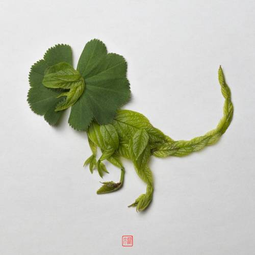 itscolossal:Jurassic Nature: Botanical Assemblages by Raku Inoue Recreate Dinosaurs in Leafy Layers
