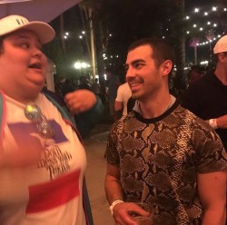 teamnowalls: gskarth:  eltoncastee: Christine met her #1 fan this is missing the best part   i know we joke a lot about how gay joe jonas looks but joe jonas look like a whole ass fire island “party” attendee here  I’m reblogging this for the last
