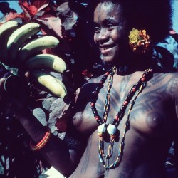  teptokWoman showing tattoos. Colour slides 132-134 by Percy Cochrane 1958 of Papuan tattooing, Papua New Guinea. University of Wollongong Archives, collection. #teptok #melanesiantatu#revival  