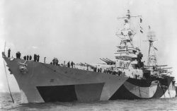 bmashina:  Heavy cruiser Indianapolis,1944