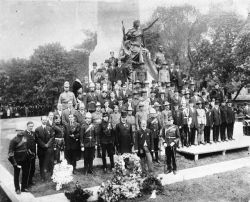 Dedication of the South African War Memorial, Queen St (at University Ave), Toronto, Canada - 1908The cause of the war in South Africa between the Boers and the British Empire is hard to pin point. There were many grievances between the two peoples as
