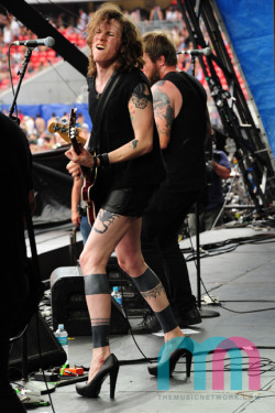 gayqueers:  tmnblog:  Big Day Out 2013, Sydney, January 18. Photos by Tony Mott.  Laura Jane Grace of Against Me! looking badass 