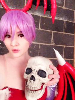usatame:  nsfwfoxydenofficial:  Here are some NSFW behind the scenes pics of my Lilith from all of the Darkstalkers shenanigans that happened a week ago for @cosplaydeviants. ;)  &lt;3 More pictures to come later of me and the other lovely ladies as well.