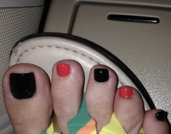 Halloween Toes.Â  Texted this to hub this morning.Â  Wait until I get some nice shoes on.Â  Fun!